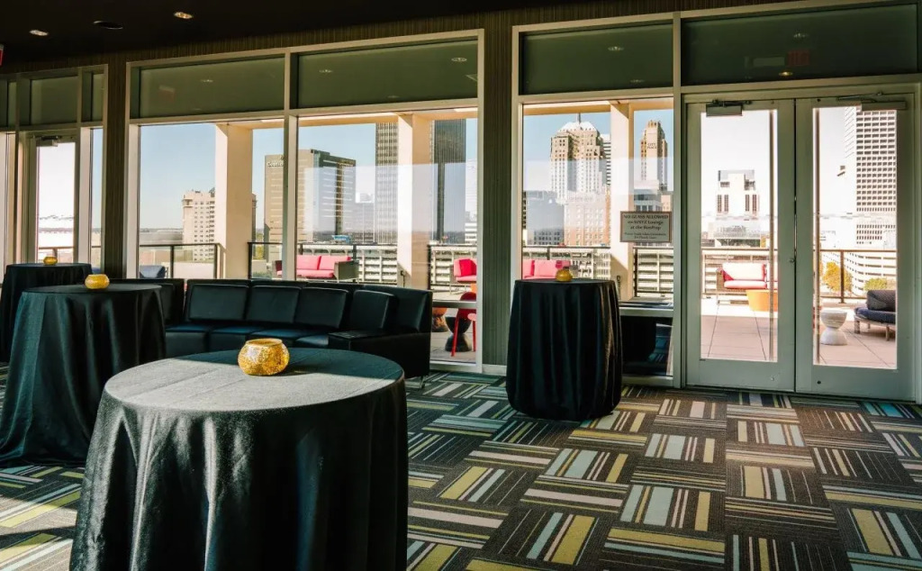 Aloft by Marriott Oklahoma City Downtown - Bricktown