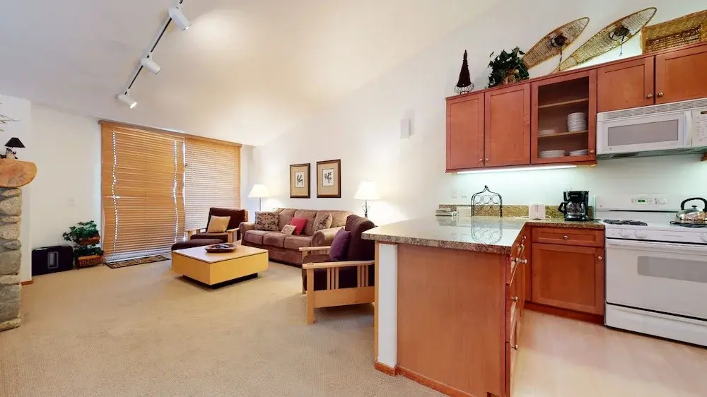 #489 Beautiful Snowcreek Retreat