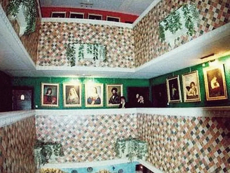 Acacia Hotel & Suites