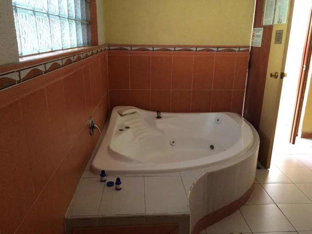 Hotel Agua Caliente
