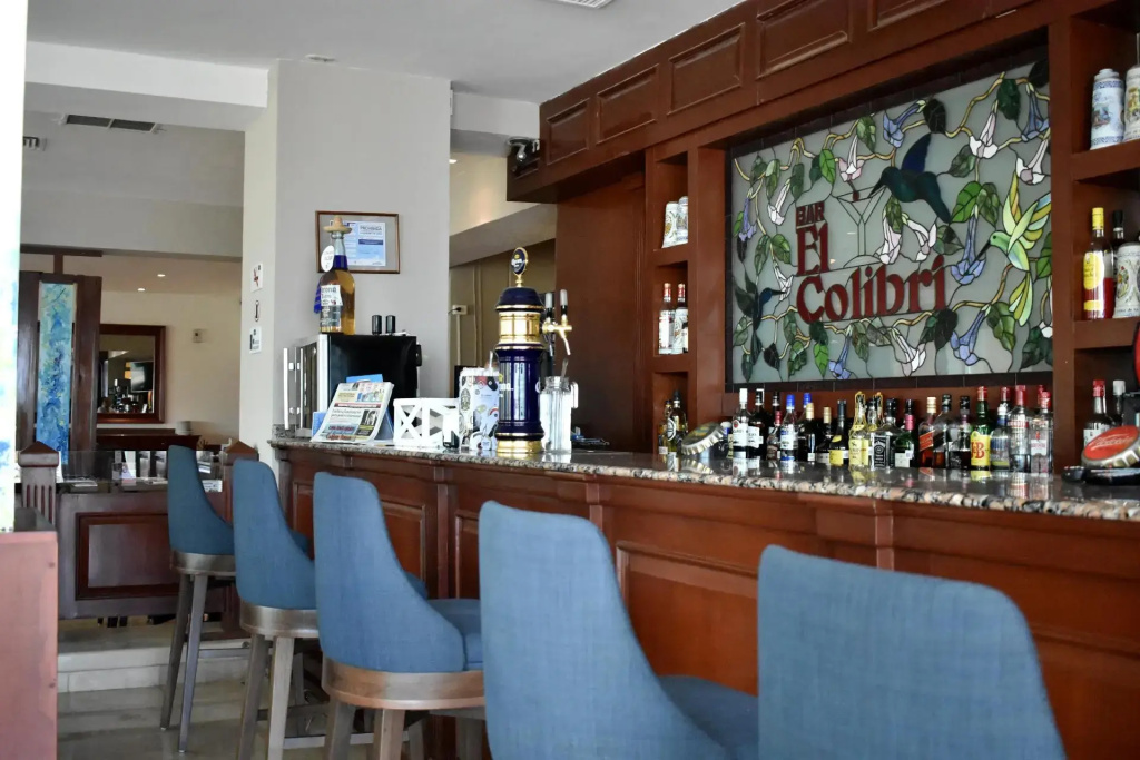 Astur Hotel & Residence