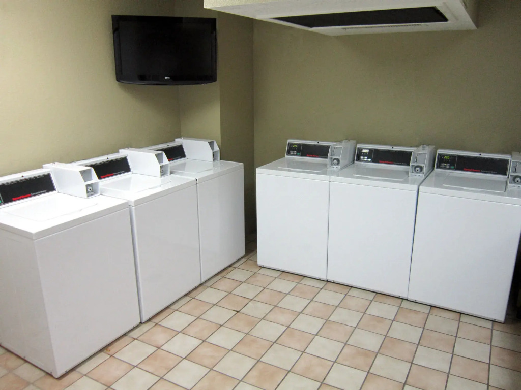 Extended Stay America Select Suites - Orlando - Southpark - Equity Row