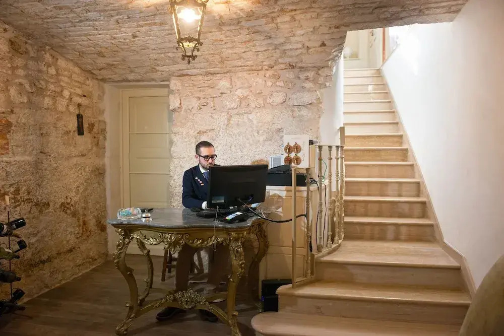 Palazzo Scotto - Widespread Collection
