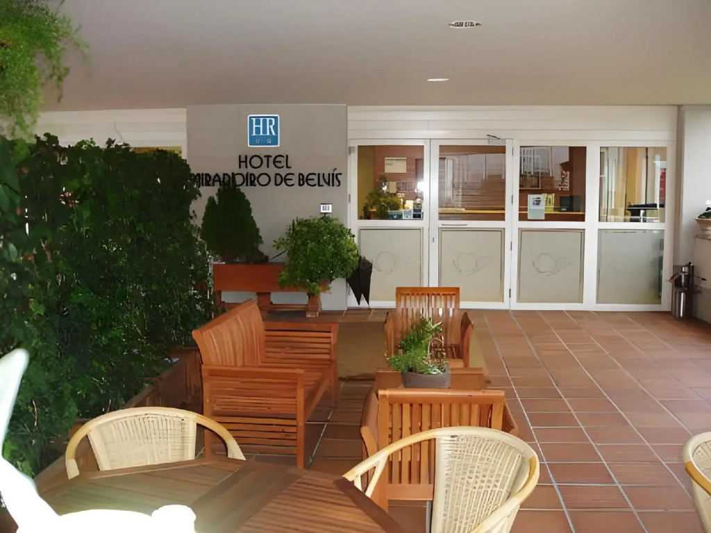 Hotel Parking Miradoiro de Belvís