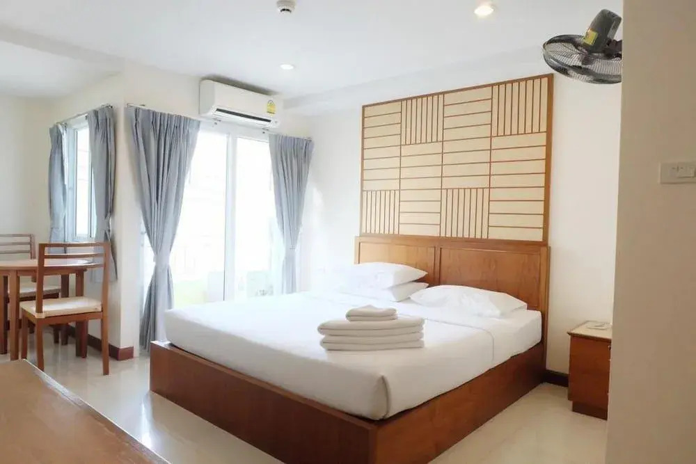 OYO 1097 Thep Apartment