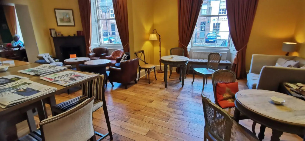 Buccleuch and Queensberry Arms Hotel