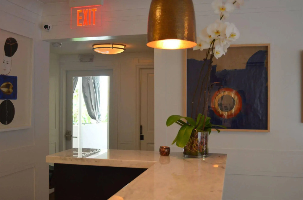 Hotel18