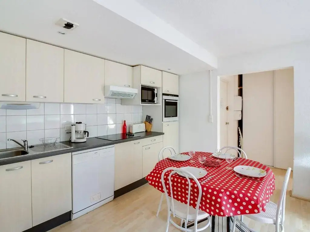 Appartement La Mongie, 2 pièces, 6 personnes - FR-1-404-141