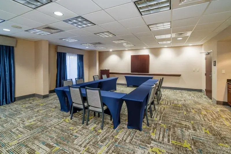 Hampton Inn & Suites Opelika