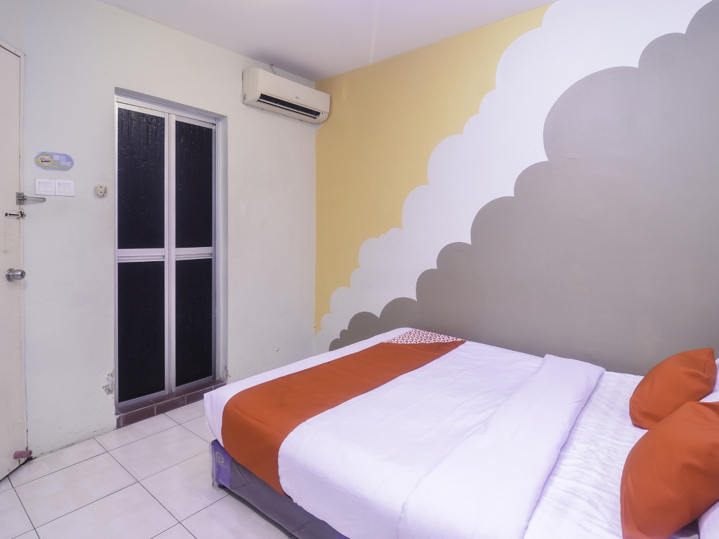 Furama Lodging House