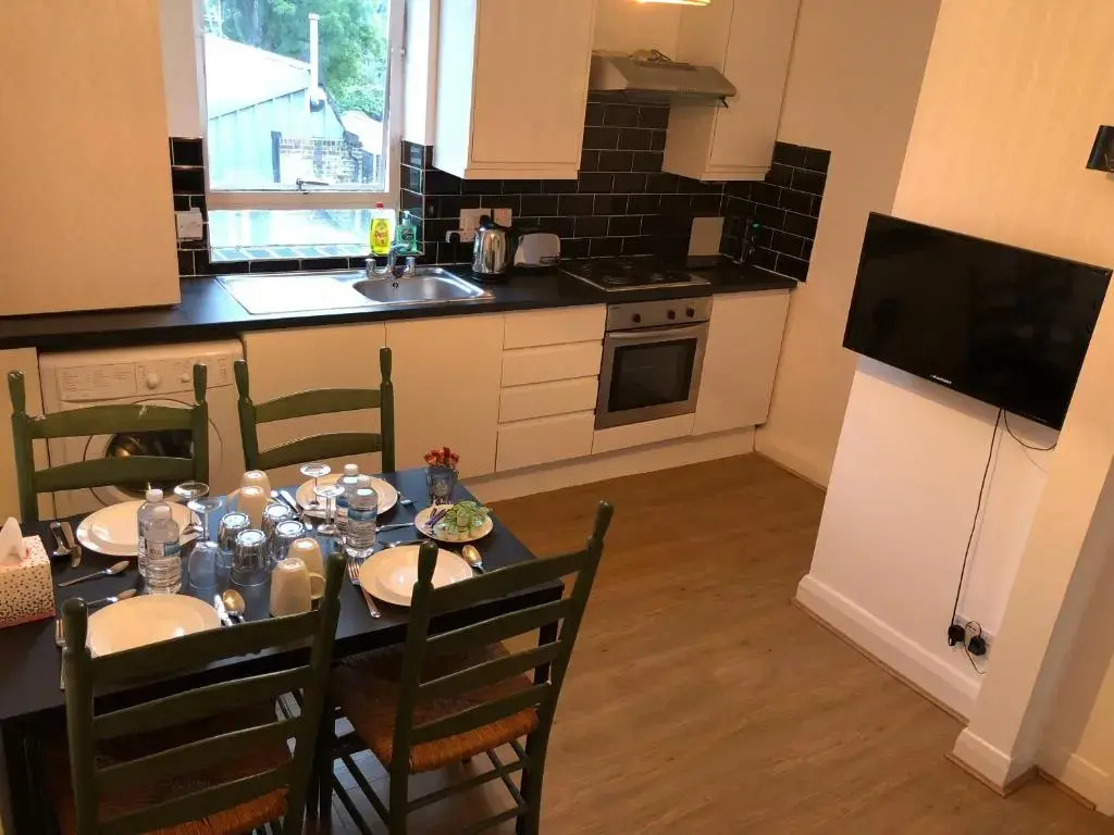 Islington Apartments