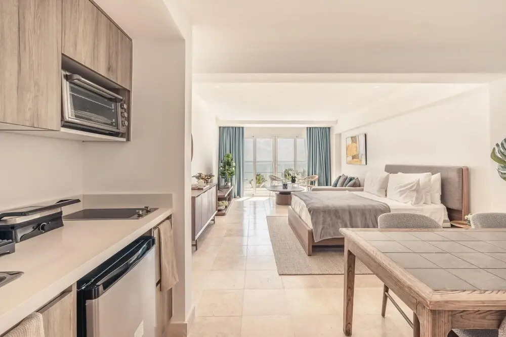 Enjoy the Ocean View From Your Studio at Punta Palmera