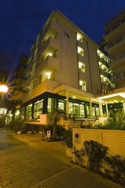 Nautilus Hotel