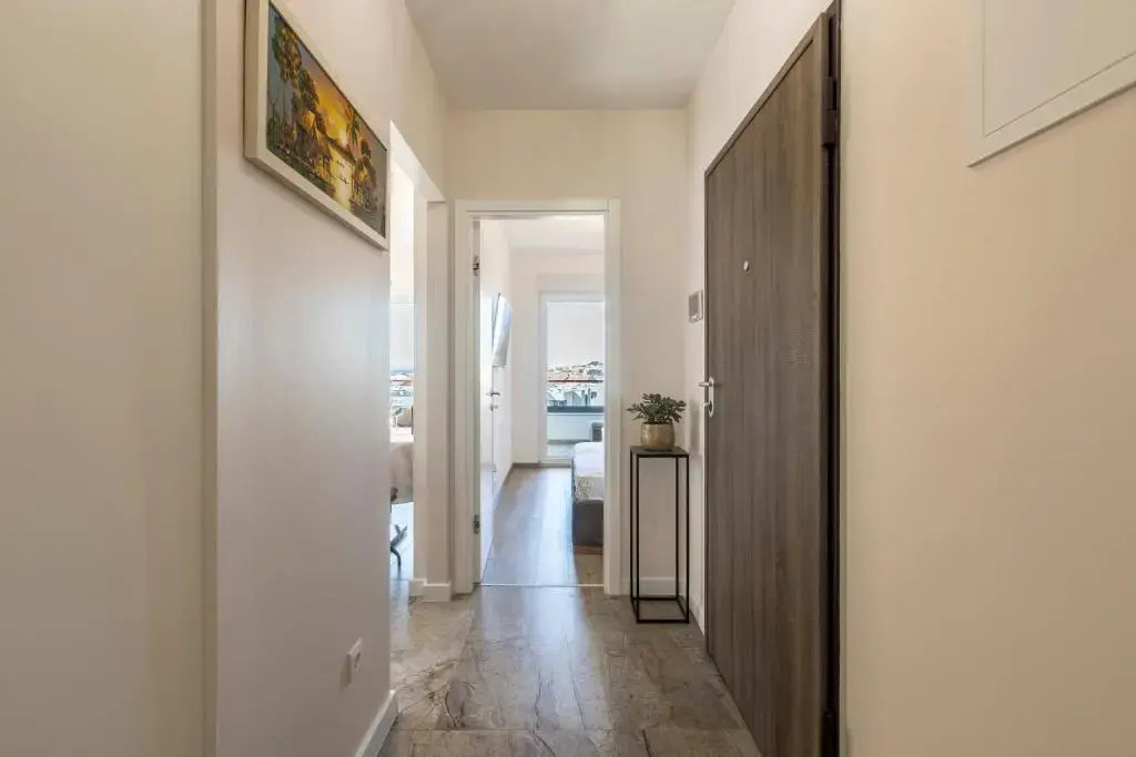 Peaceful Harmony Apartment Near Beach
