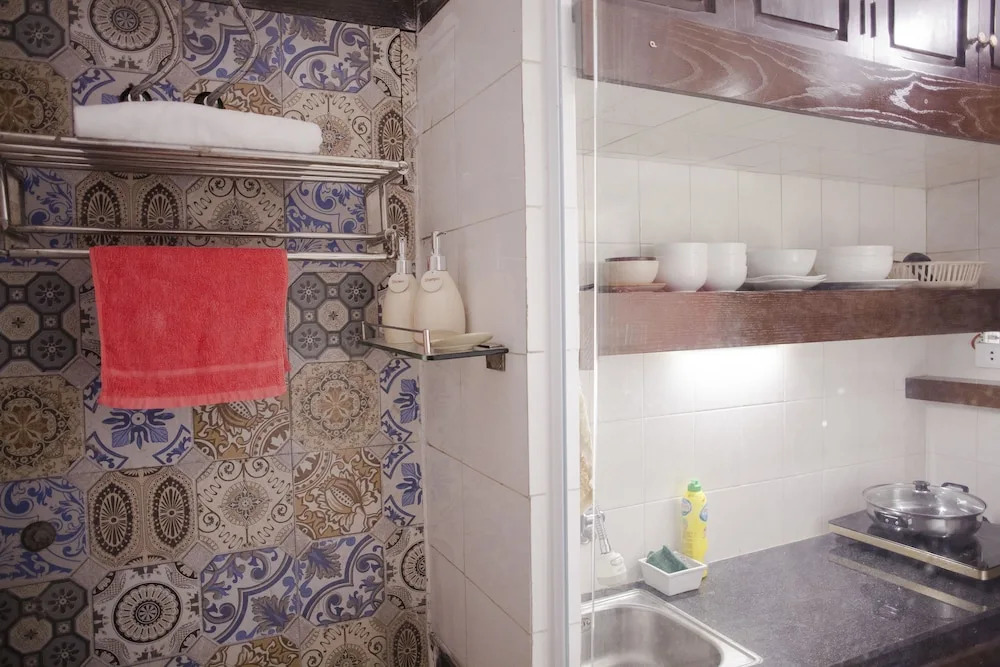 NQ Vintage House