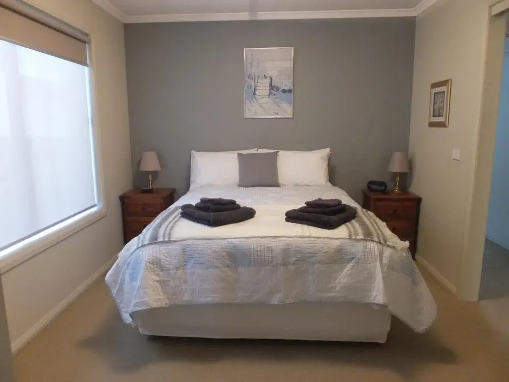 Hobart Villa