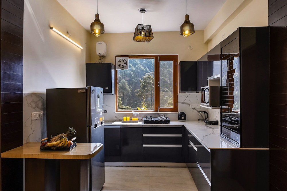 ELIVAAS The Nakshatra Serene 3BHK Villa