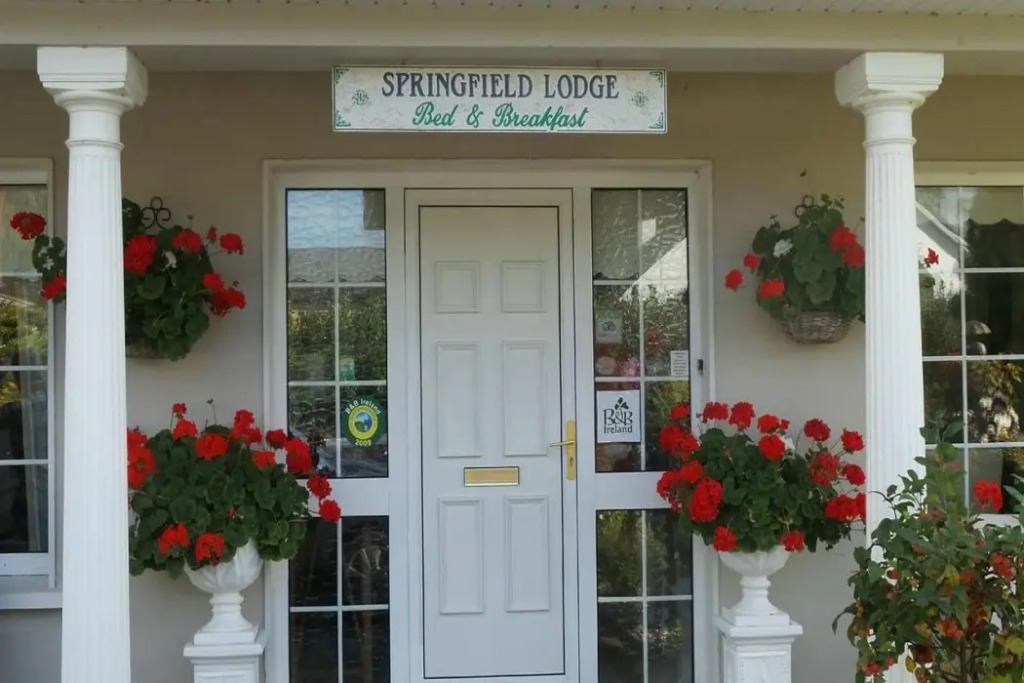 Springfield Lodge