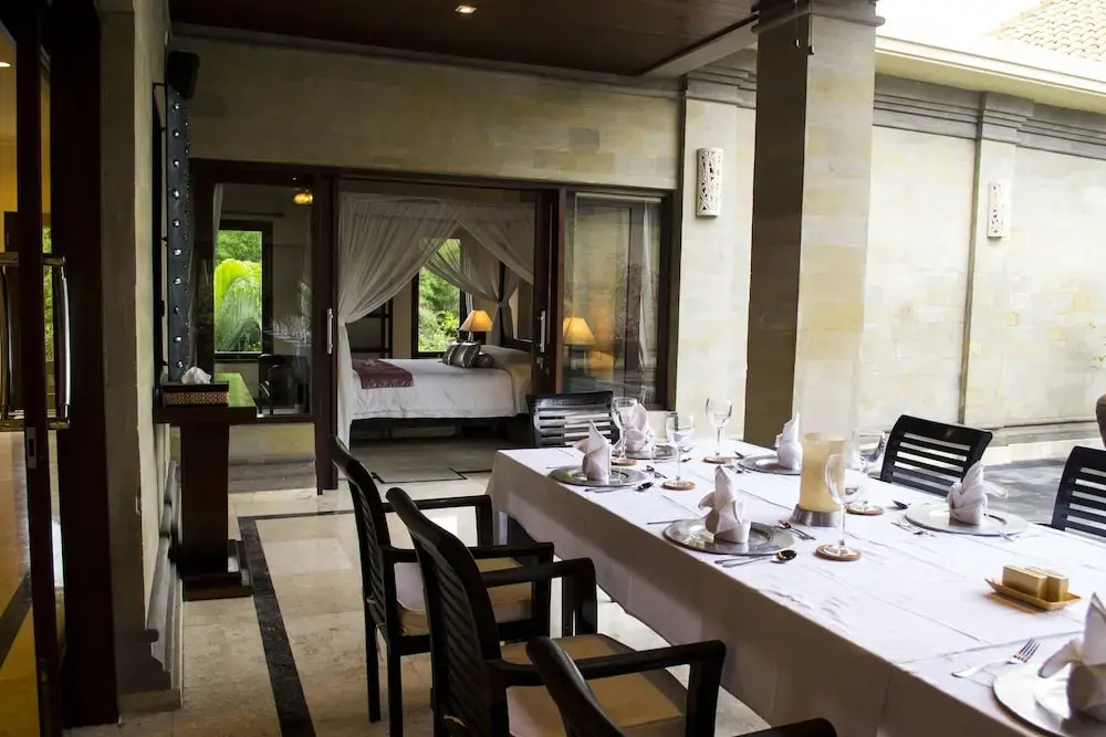 Villa Amanie - Private Villa with Infinity pool, Stunning Views