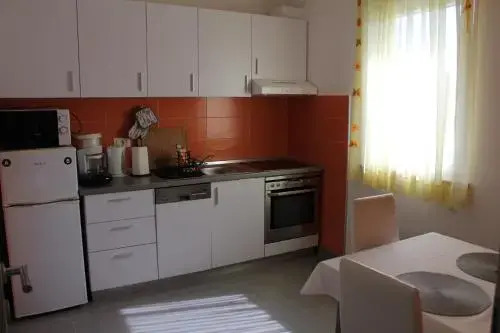Apartments Greta & Ivona
