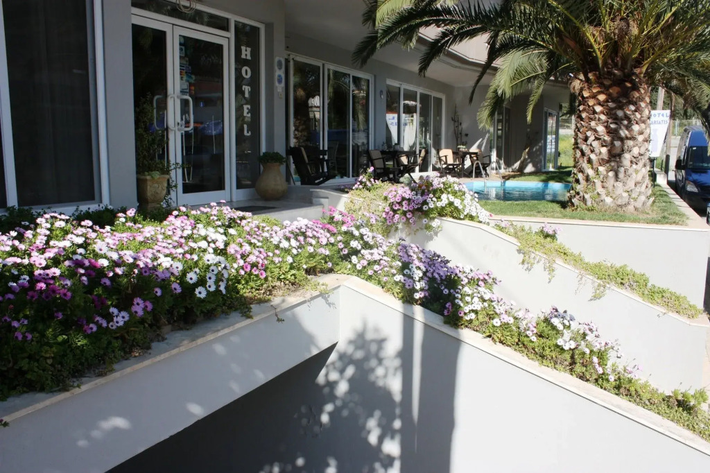 Hotel Cariatis