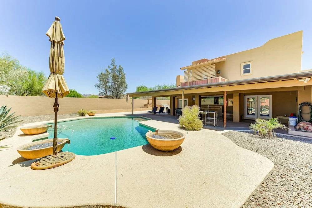 Secluded Mesa Home w/ Pool, Outdoor Kitchen & Bar!
