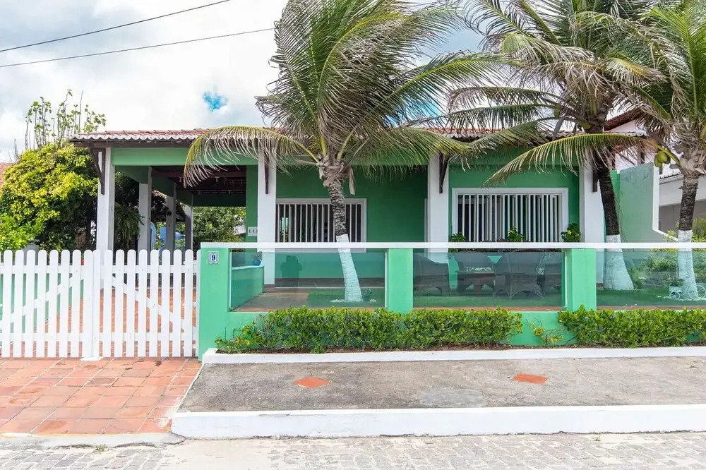 Casa na orla de Pirangi por Carpediem
