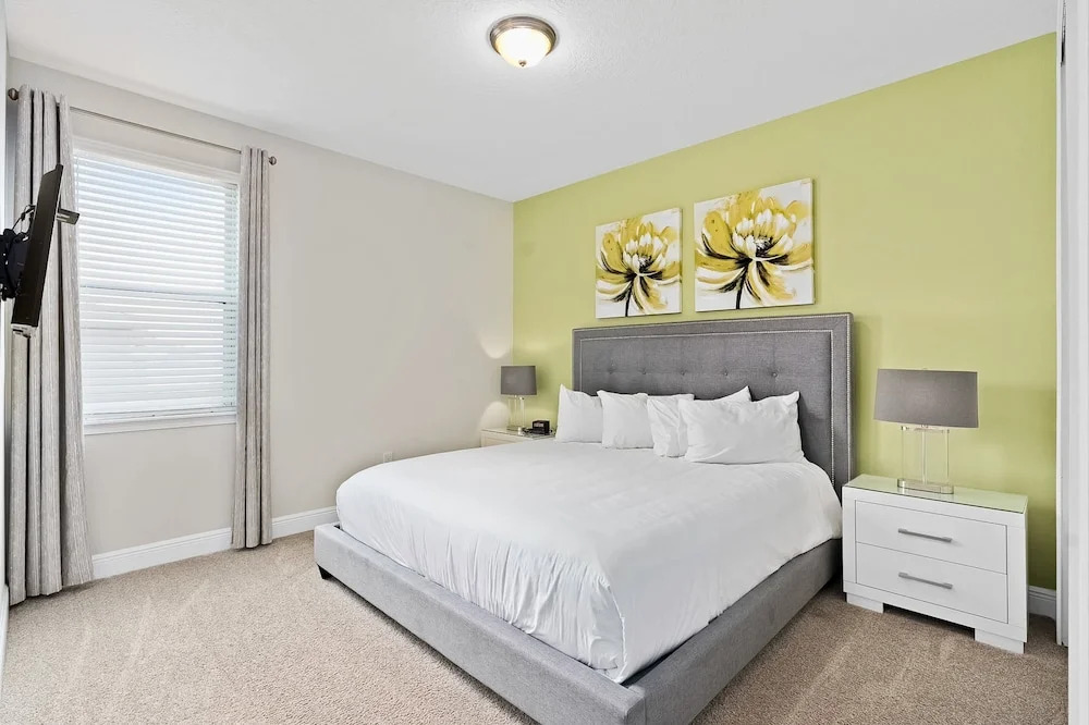 Dog-friendly Getaway With Private Pool + Spa, Putting Green, Patio, & Game Room