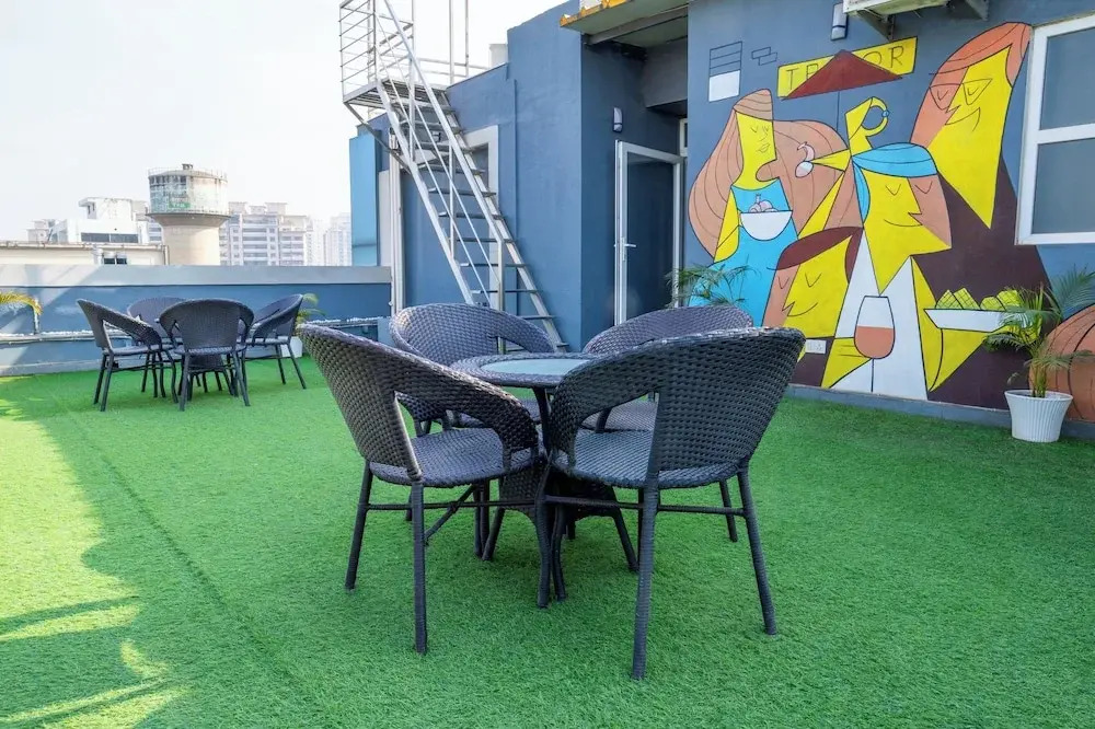 Housr Sector 42 Gurgaon Golf Course Road