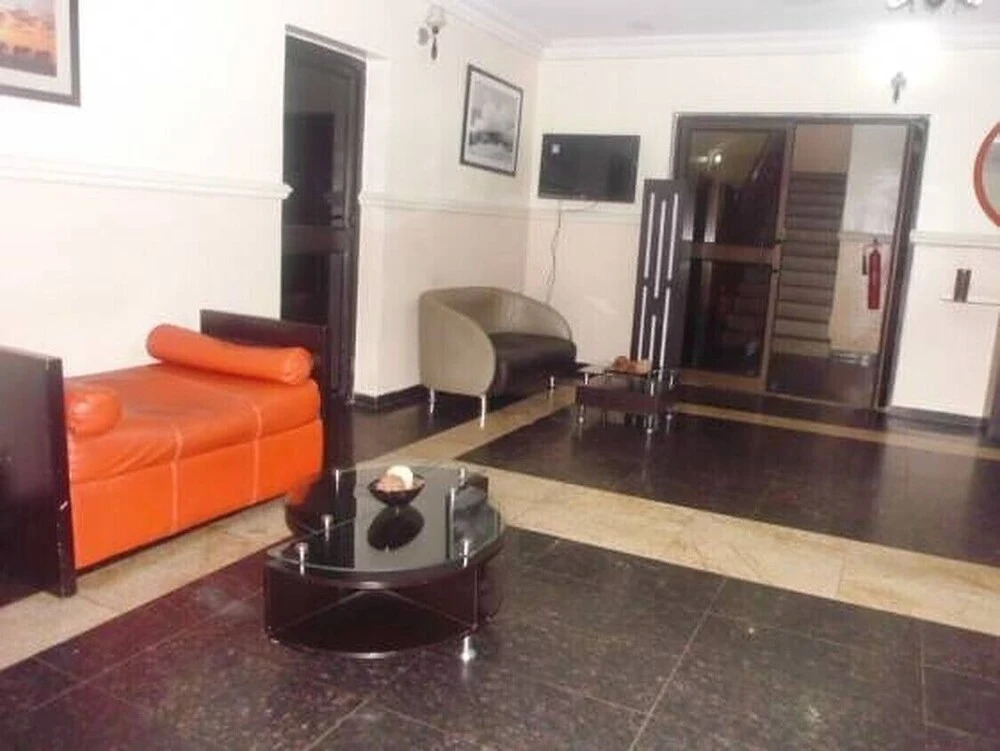 Scholet Suites