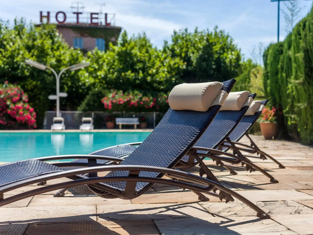 Logis Hotel Les Vignes Blanches