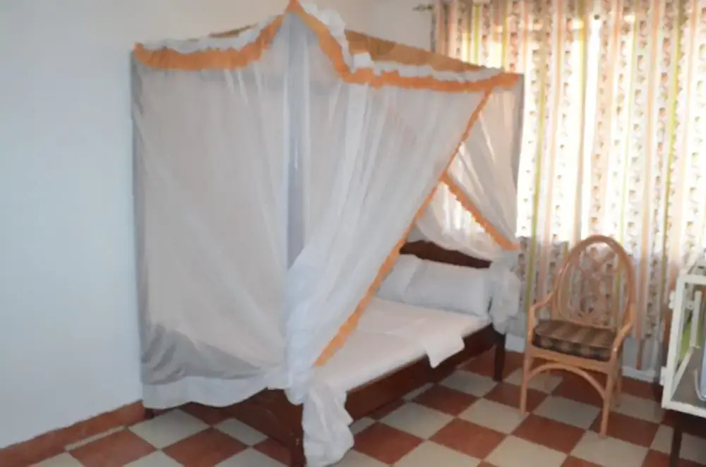 Whitesun Safari Hotel