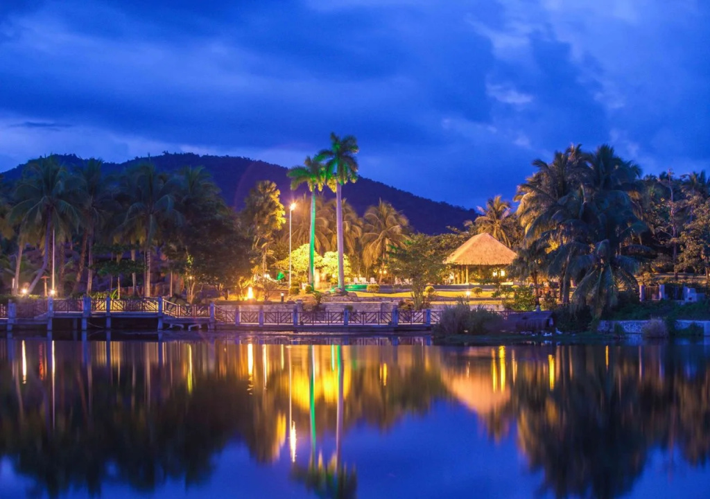 Zhujiang Nantian Resort