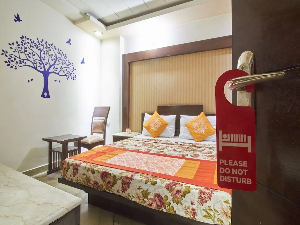 Hotel Jeyan Inn by Golden Tree at Karol Bagh