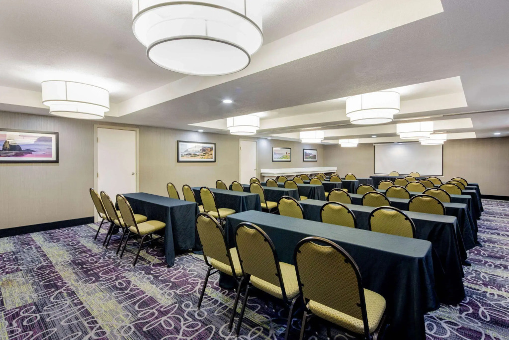 La Quinta by Wyndham Oakland - Hayward