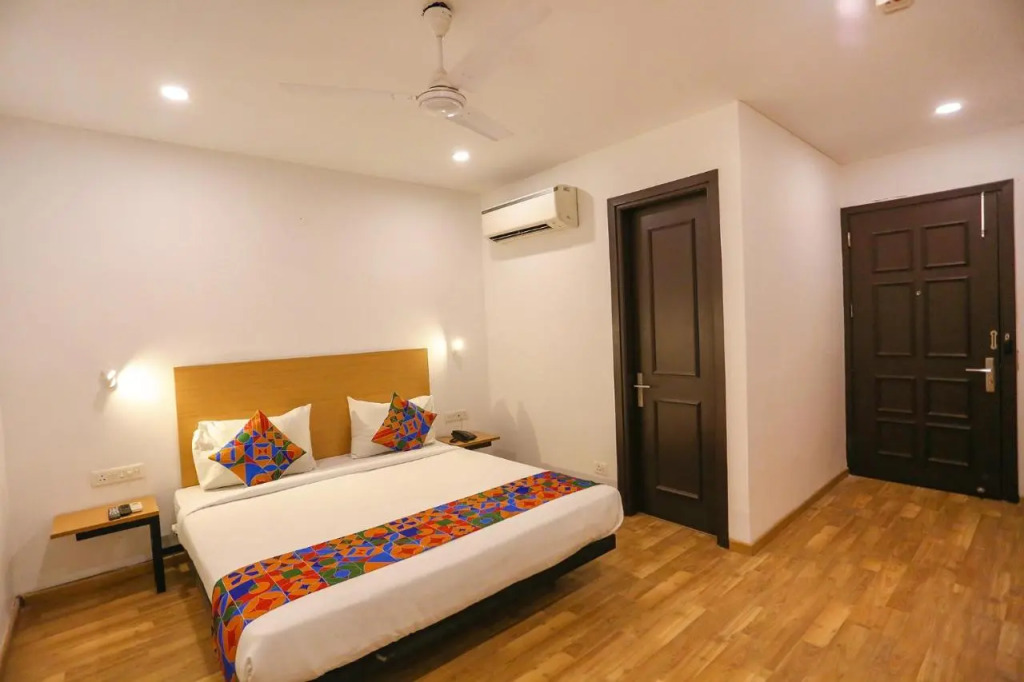 FabHotel Moro Paschim Vihar