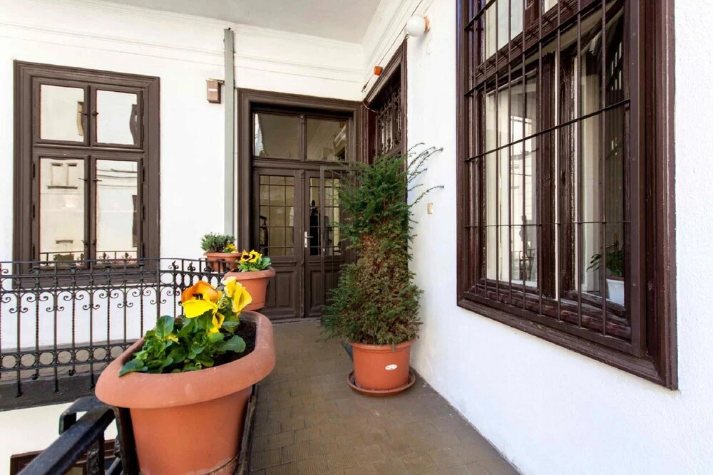 Apartment Bartok Bela ut