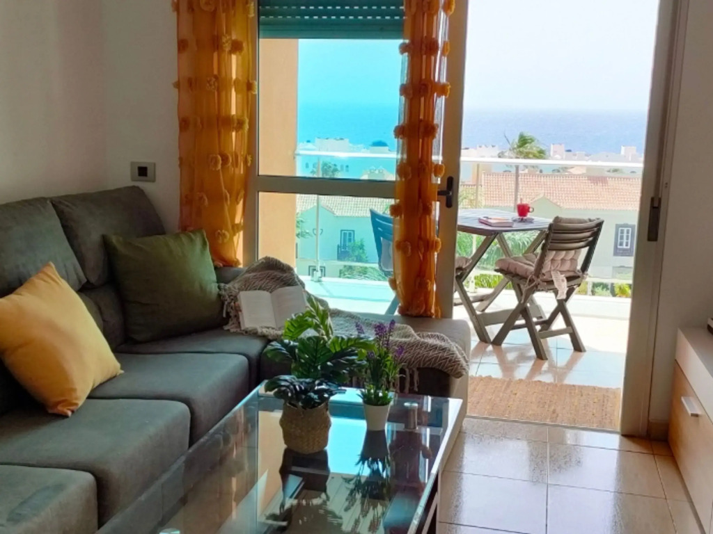 Jessica s Hideaway Amarilla Golf Bliss
