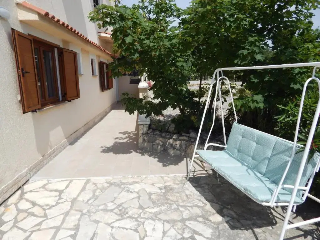 Apartment Lorimar