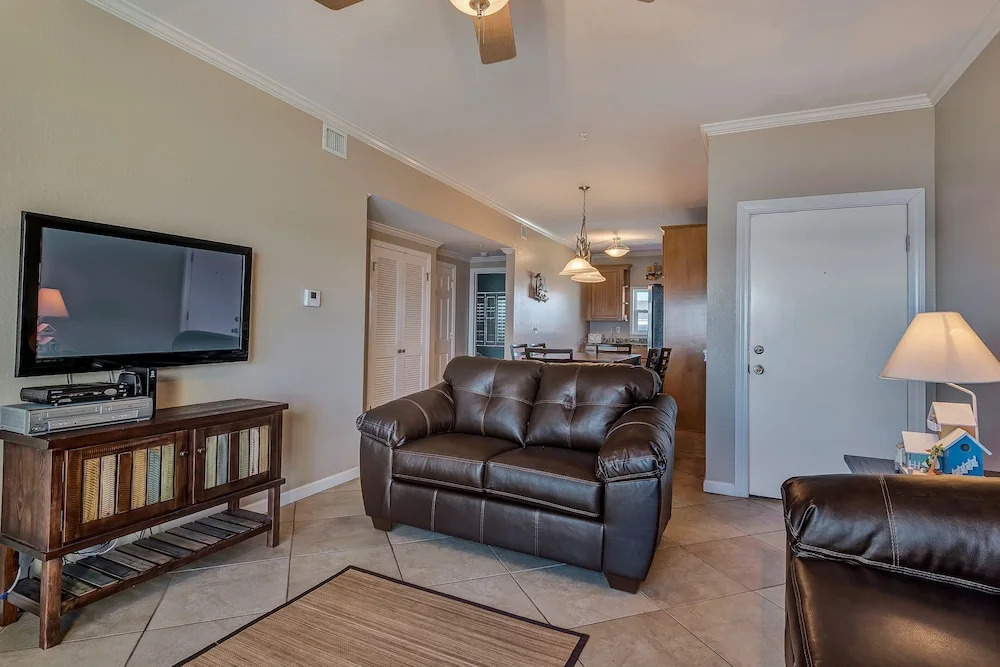 Villas on the Gulf unit J8