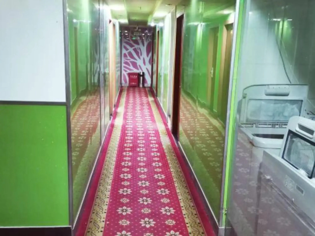 Shunxin Hostel