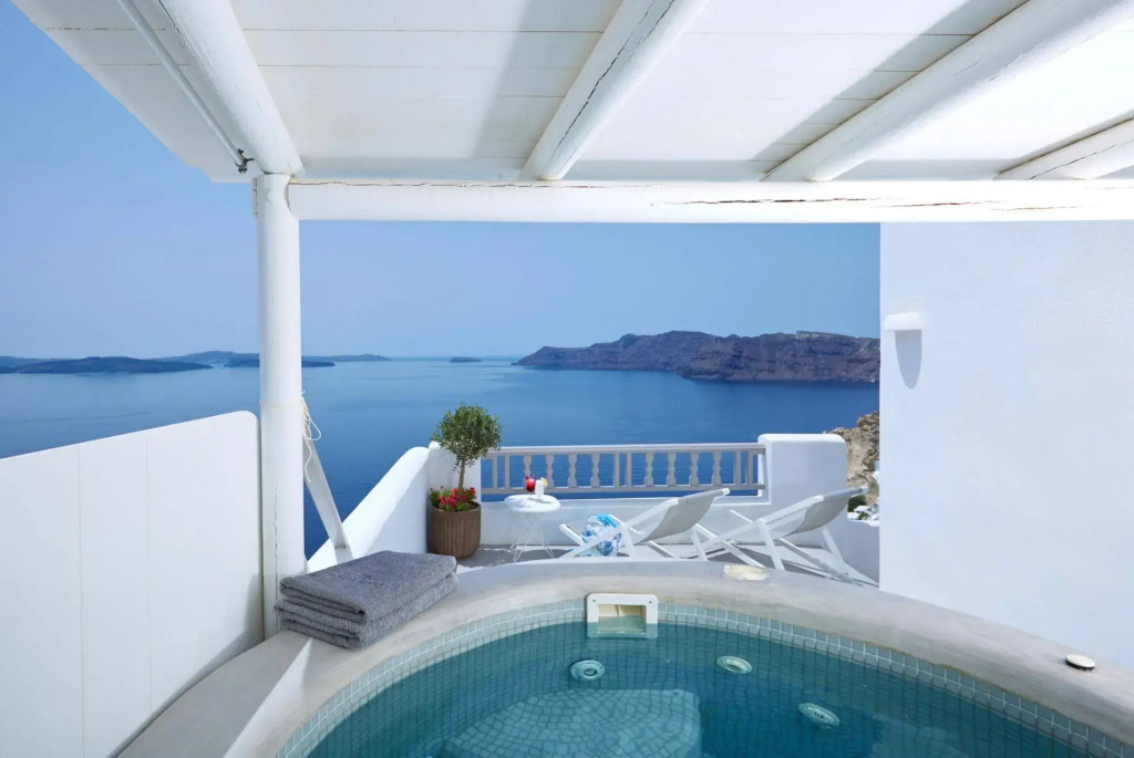 Filotera Suites