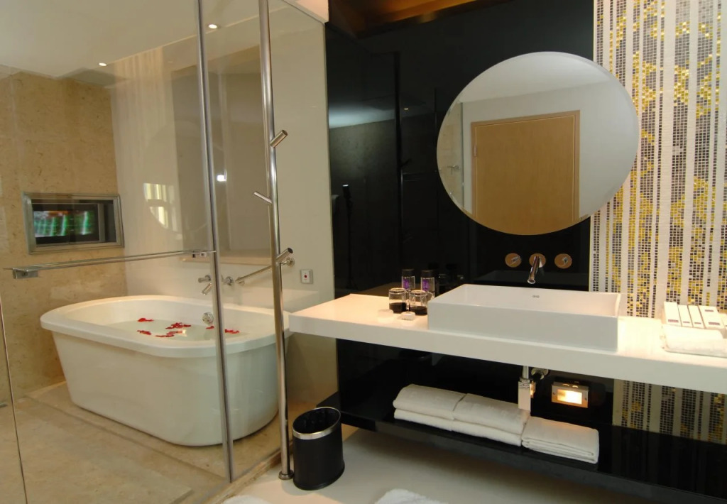 Zense Hotel