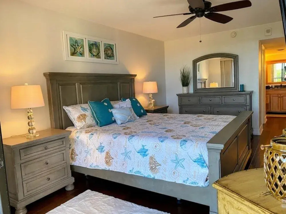 Sea Isles Bonita Beach 2 Bedroom Condo by Redawning