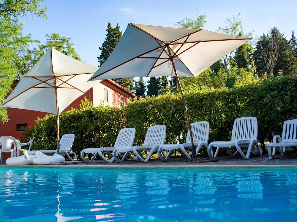 Apartment Near Pisa With Pool and Garden