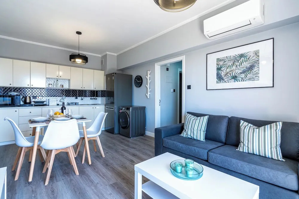 Peales 2-BR Apt & Balcony in Mackenzie