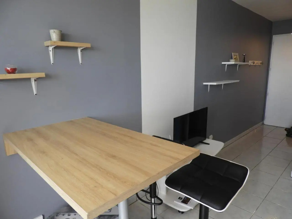 joli studio vue mer