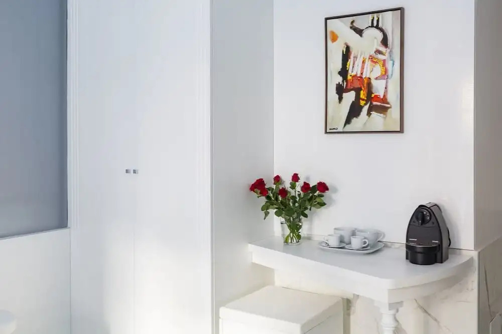 Little Aurelius Guest House Self Checkin