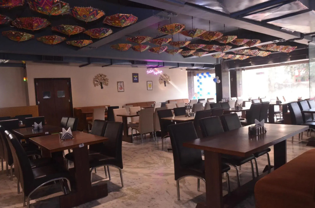 Hotel Sukhdham