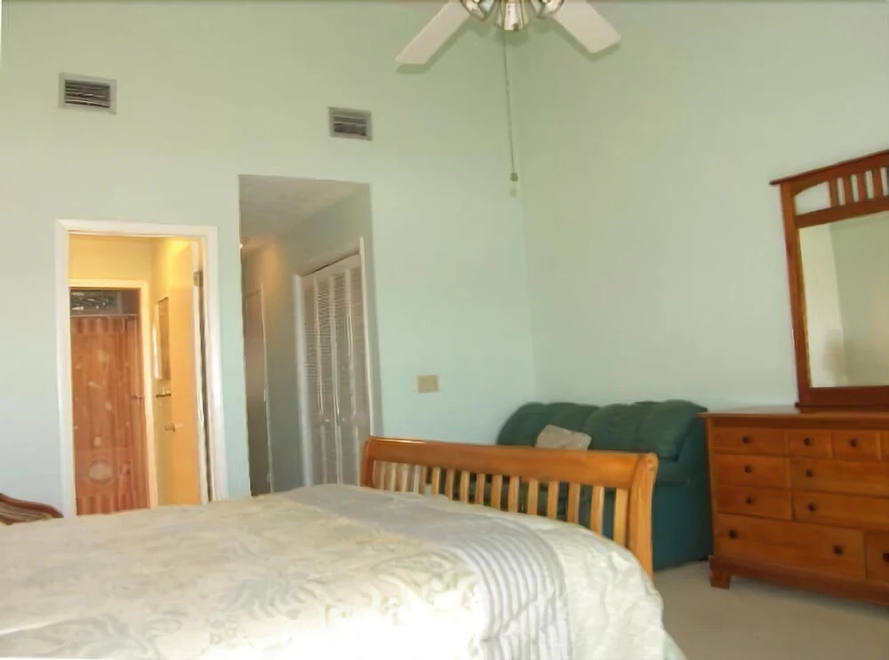 Windsong 4 Apartment 3 Bedroom